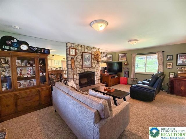 2321 Silo Drive, Forks Twp, PA 18040