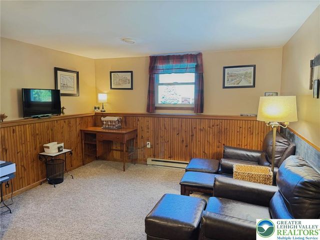 2321 Silo Drive, Forks Twp, PA 18040