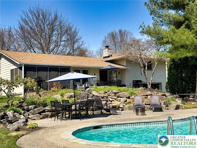 2321 Silo Drive, Forks Twp, PA 18040