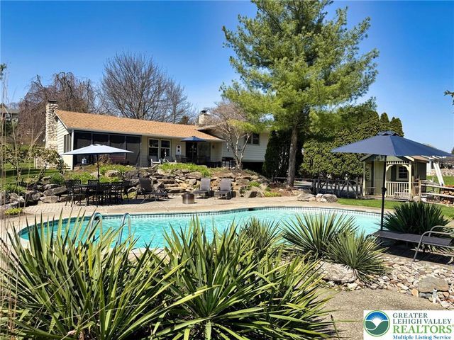 2321 Silo Drive, Forks Twp, PA 18040
