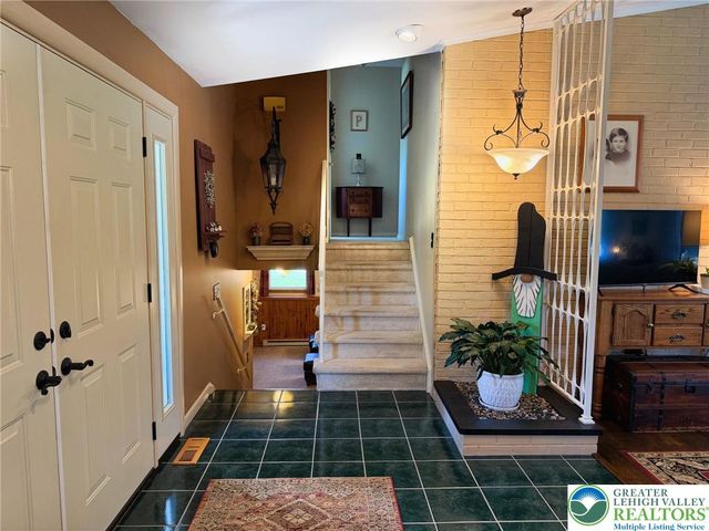 2321 Silo Drive, Forks Twp, PA 18040