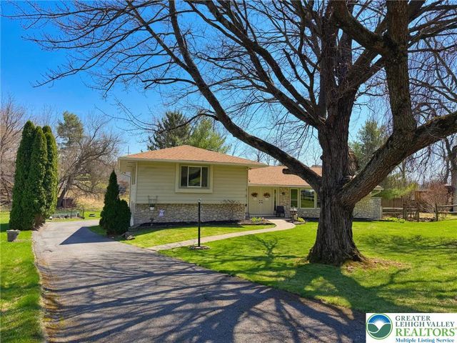 2321 Silo Drive, Forks Twp, PA 18040