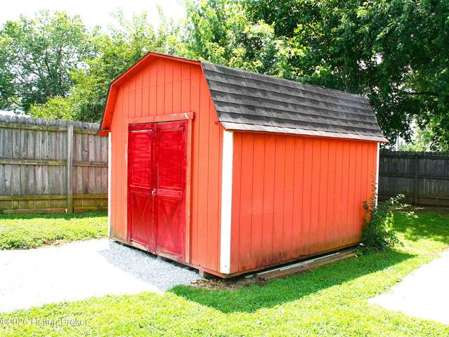631 Flatlick Rd, Mt Washington, KY 40047