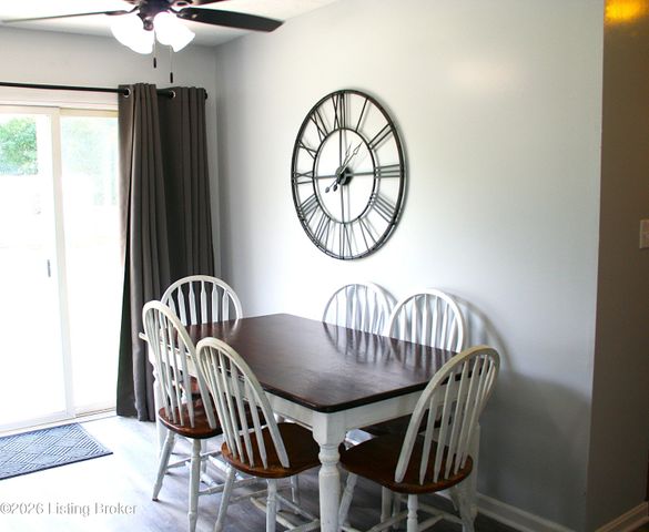 631 Flatlick Rd, Mt Washington, KY 40047