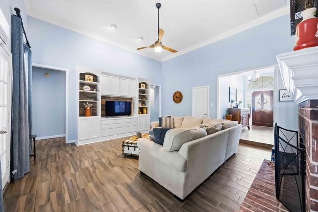 2519 E Pebble Beach Drive, Missouri City, TX 77459