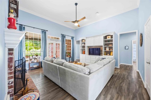 2519 E Pebble Beach Drive, Missouri City, TX 77459