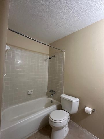 8405 Wilcrest Drive 2010, Houston, TX 77072