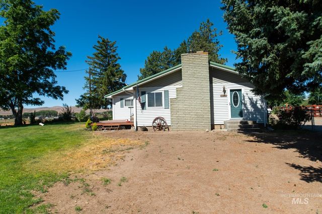 733 Pringle Rd., Weiser, ID 83672