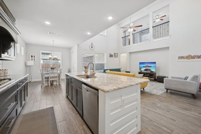 2172 Poppyvine Road, Frisco, TX 75033