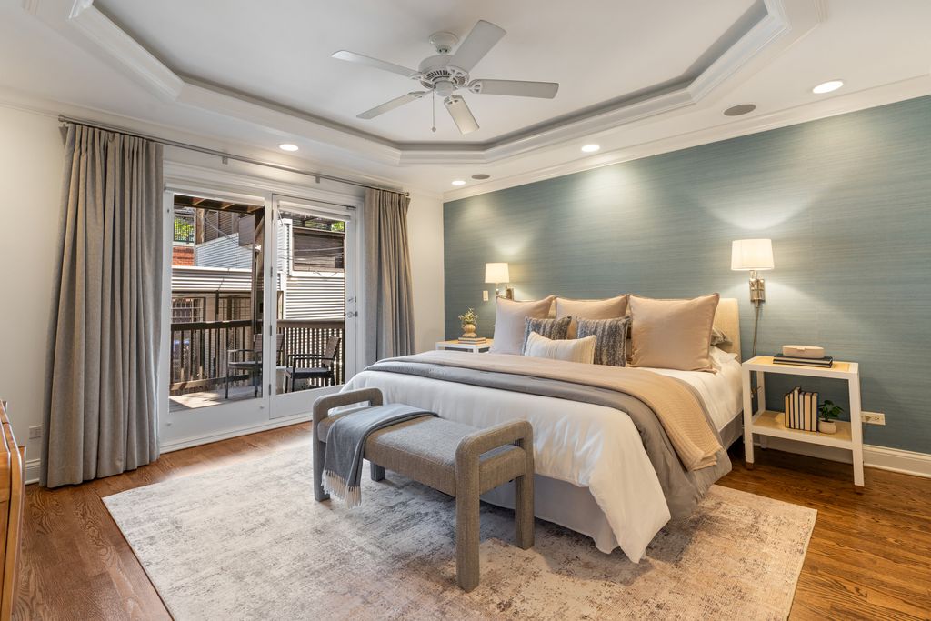 Image 12 of property listing at 2043 N Bissell Street 1, Chicago, IL 60614