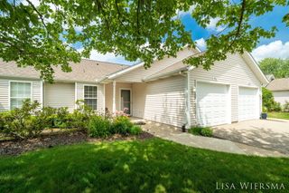 11967 Willow Wood Lane S, Holland Twp, MI 49424