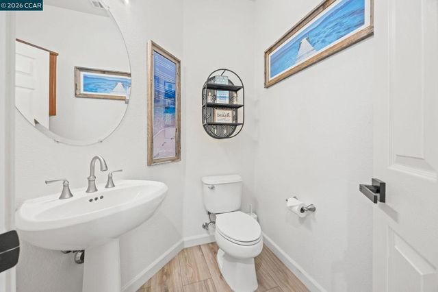 911 Autumn Oak Cir, Concord, CA 94521