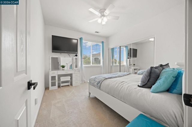 911 Autumn Oak Cir, Concord, CA 94521