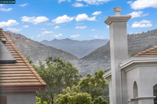 911 Autumn Oak Cir, Concord, CA 94521