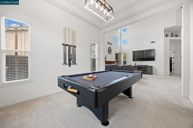 911 Autumn Oak Cir, Concord, CA 94521