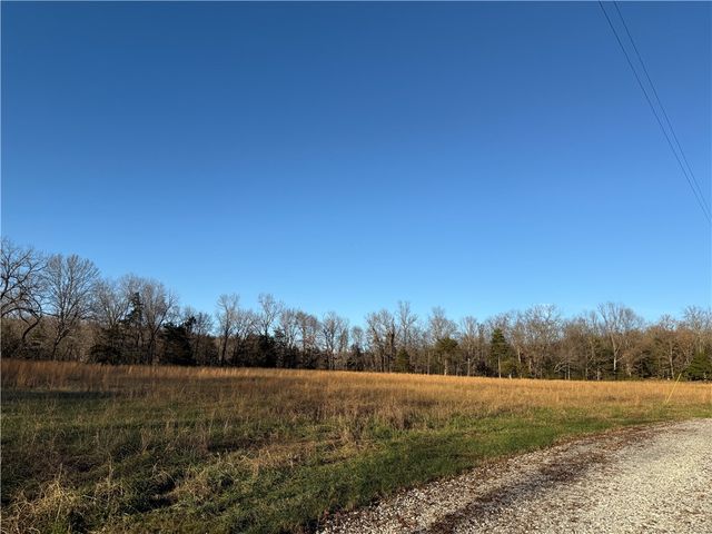 708 E Bowen Boulevard, Fayetteville, AR 72703