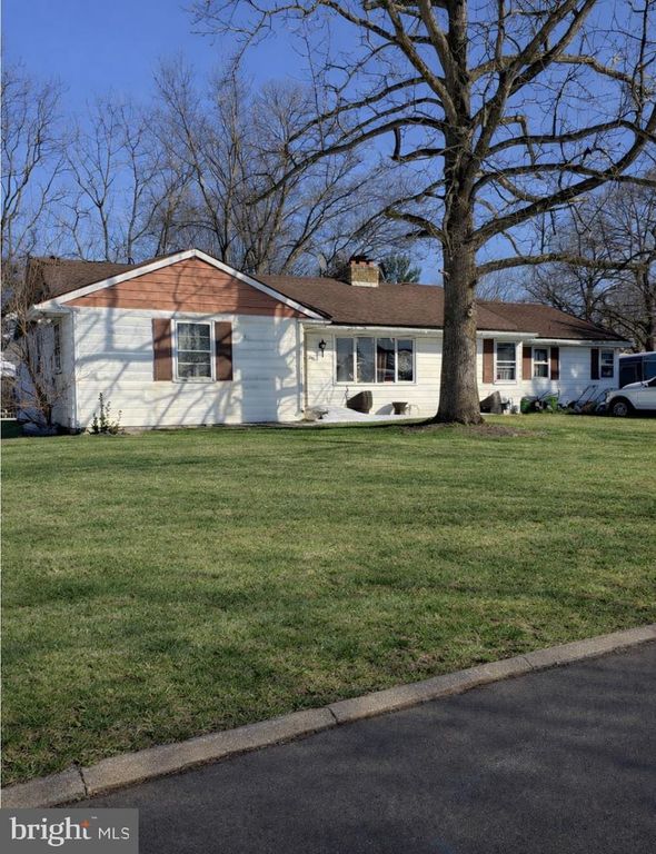 390 WHEATLEY AVE, Beverly, NJ 08010