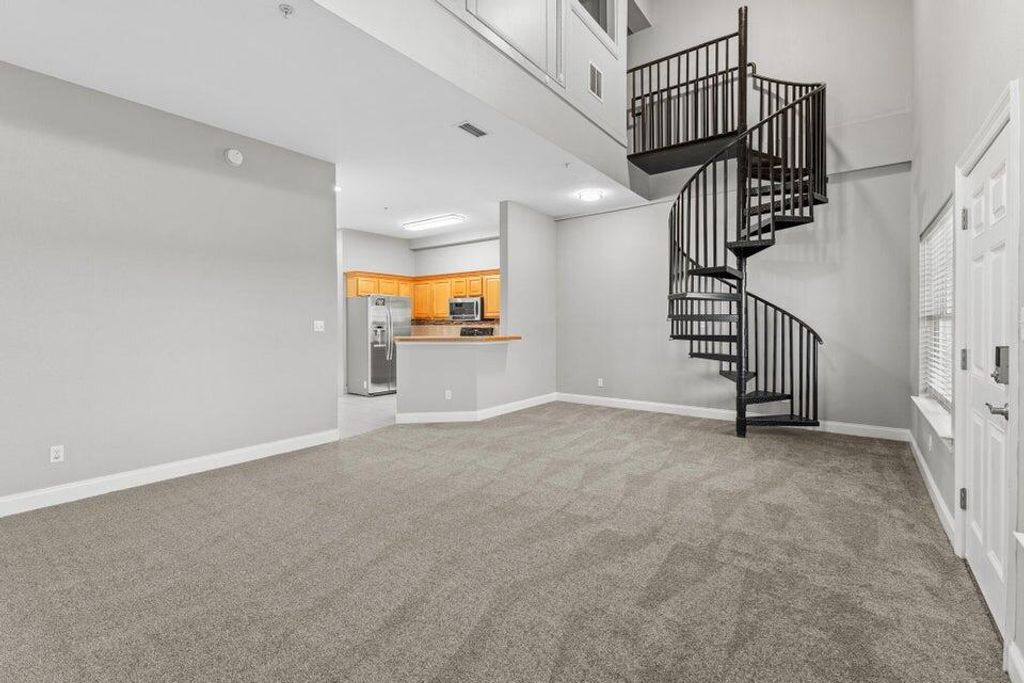 Image 1 of property listing at 4507 Furling Lane STE 310, Destin, FL 32541