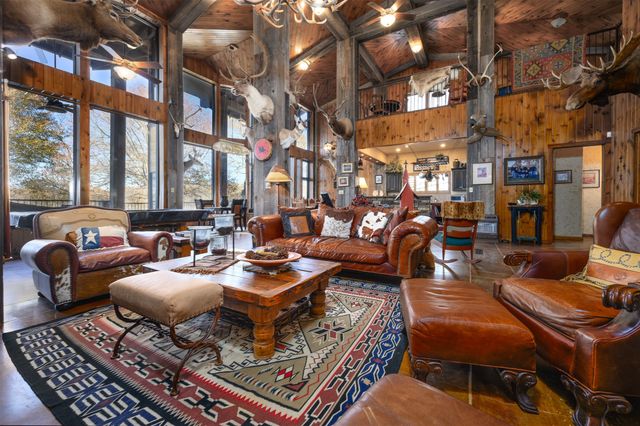 6900 FM 909, Clarksville, TX 75426