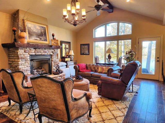 6900 FM 909, Clarksville, TX 75426