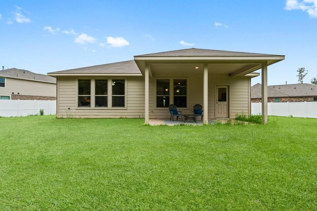 6026 Hazel Place Drive, Conroe, TX 77303