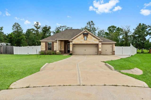 6026 Hazel Place Drive, Conroe, TX 77303