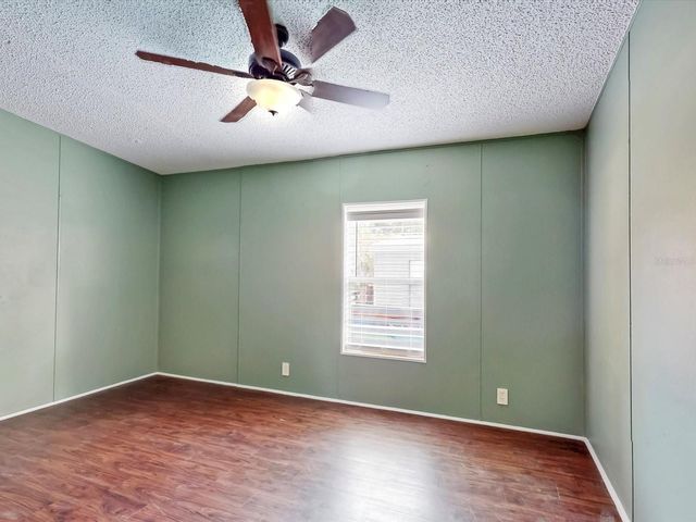 54735 WILLIAMS STREET, Astor, FL 32102