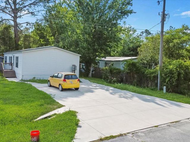 54735 WILLIAMS STREET, Astor, FL 32102