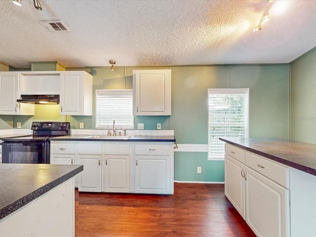 54735 WILLIAMS STREET, Astor, FL 32102