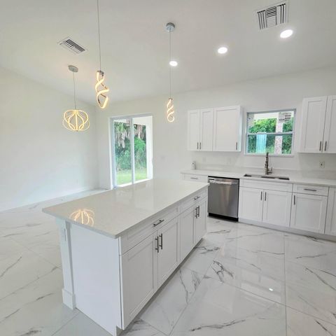 2617 10TH Street W, Lehigh Acres, FL 33971