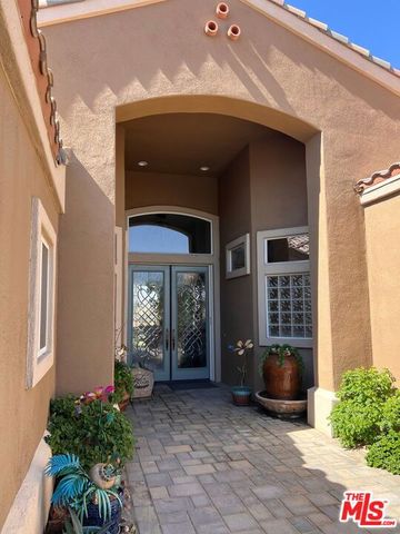 38217 Grand Oaks Avenue, Palm Desert, CA 92211