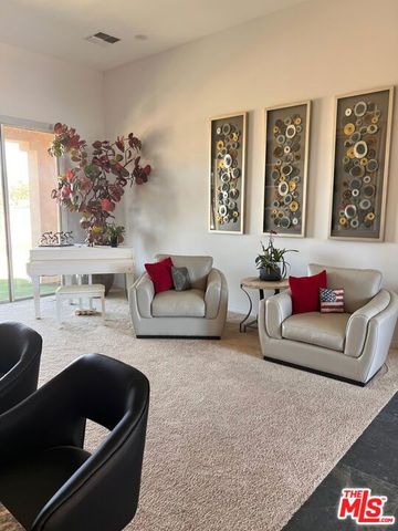 38217 Grand Oaks Avenue, Palm Desert, CA 92211