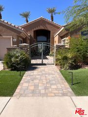 38217 Grand Oaks Avenue, Palm Desert, CA 92211