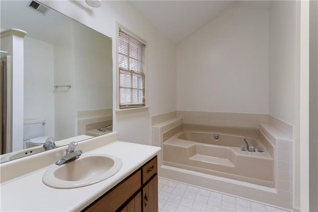 115 Granby Lane, Fayetteville, GA 30215