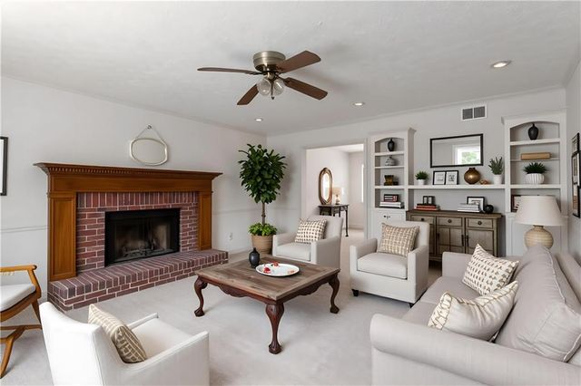 115 Granby Lane, Fayetteville, GA 30215