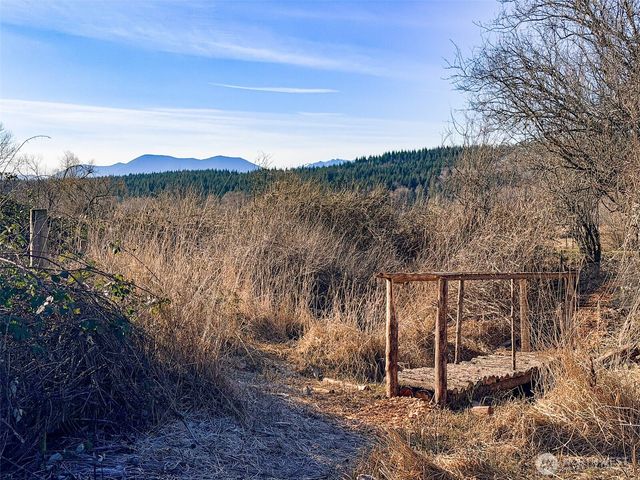 5662 Center Road, Chimacum, WA 98325