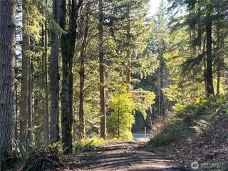 5662 Center Road, Chimacum, WA 98325