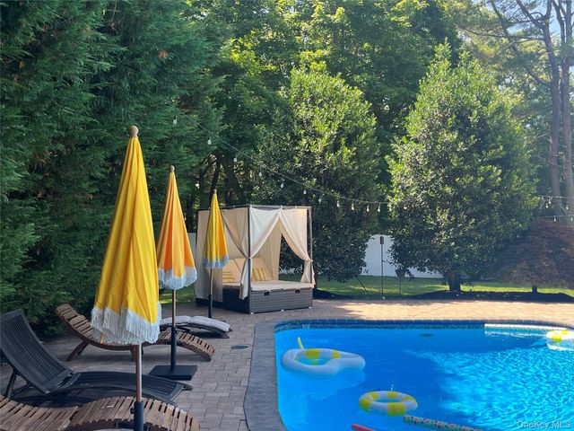 703 Lincoln Avenue, Sayville, NY 11782