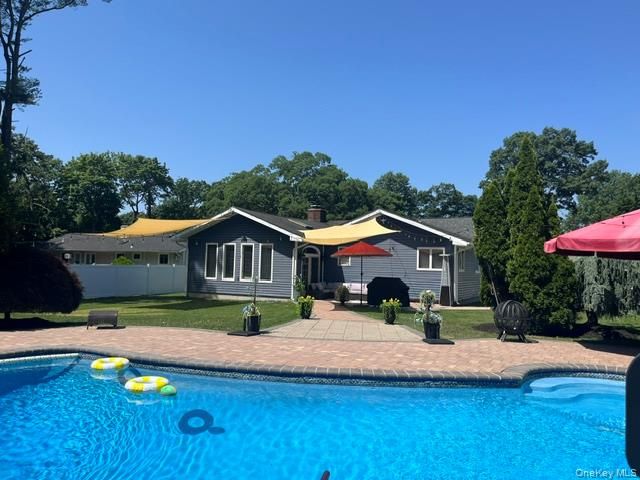 703 Lincoln Avenue, Sayville, NY 11782