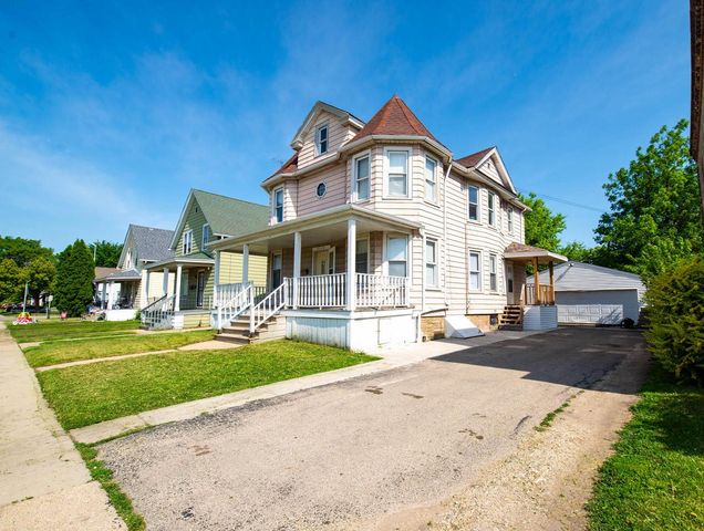 2110 54th STREET, Kenosha, WI 53140