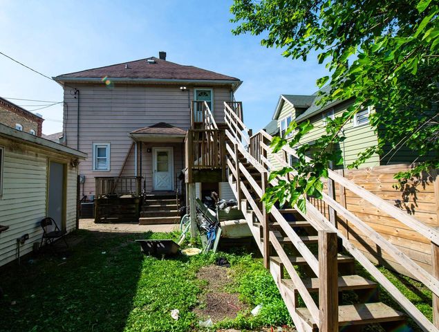 2110 54th STREET, Kenosha, WI 53140