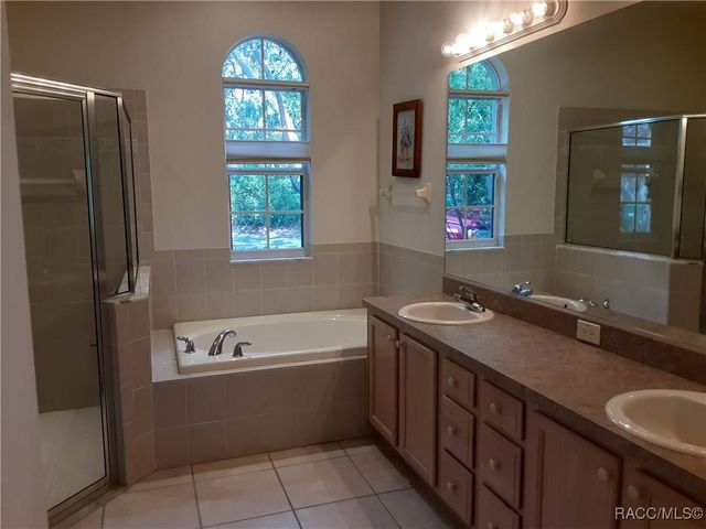 330 W Liberty Street, Hernando, FL 34442