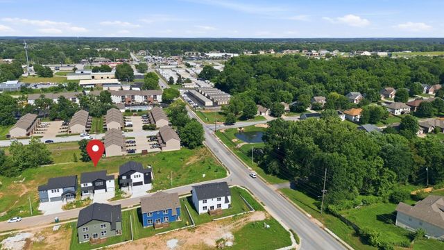5332 S Dayton Avenue, Springfield, MO 65810