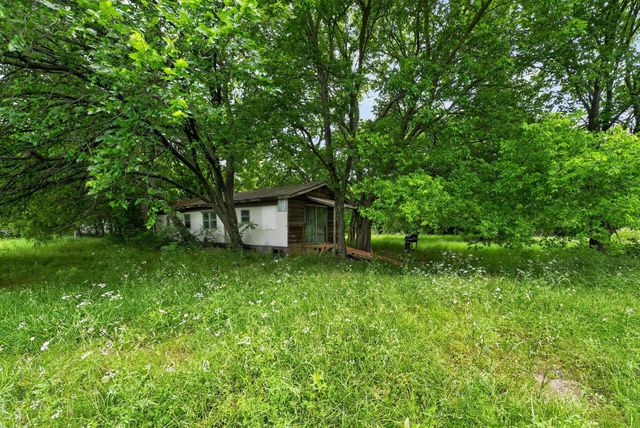 4002 Curry Road, Arlington, TX 76001