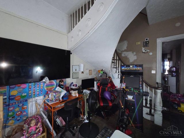 412 Dayton Street, Cincinnati, OH 45214