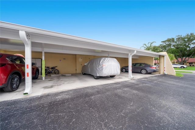 1208 56TH STREET W 1208, Bradenton, FL 34209