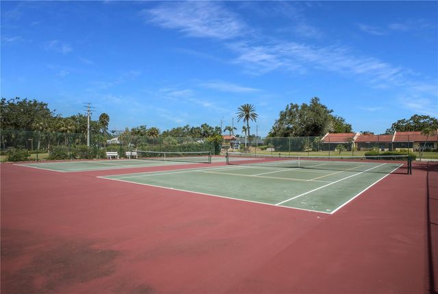 1208 56TH STREET W 1208, Bradenton, FL 34209