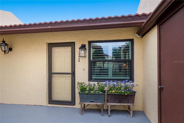 1208 56TH STREET W 1208, Bradenton, FL 34209