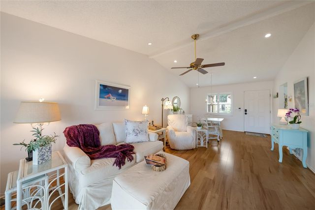 1208 56TH STREET W 1208, Bradenton, FL 34209