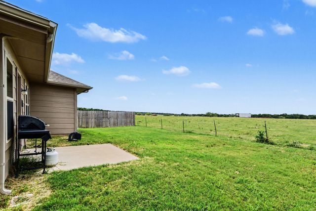 132 Willowbend Loop, Mabank, TX 75147